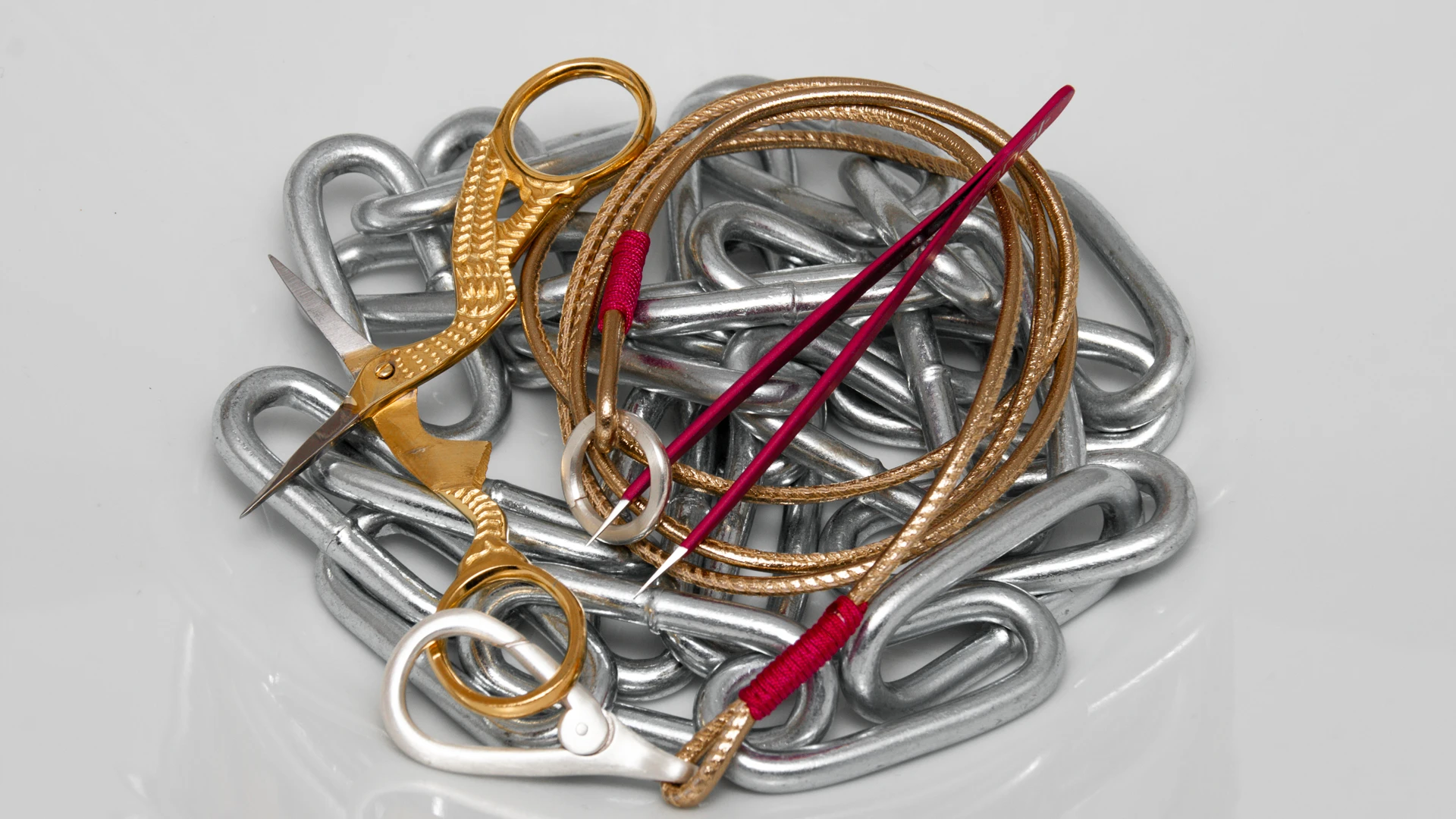 Schneiderkette Accessoireschmuck Unikat 01 – Nathalie Prem