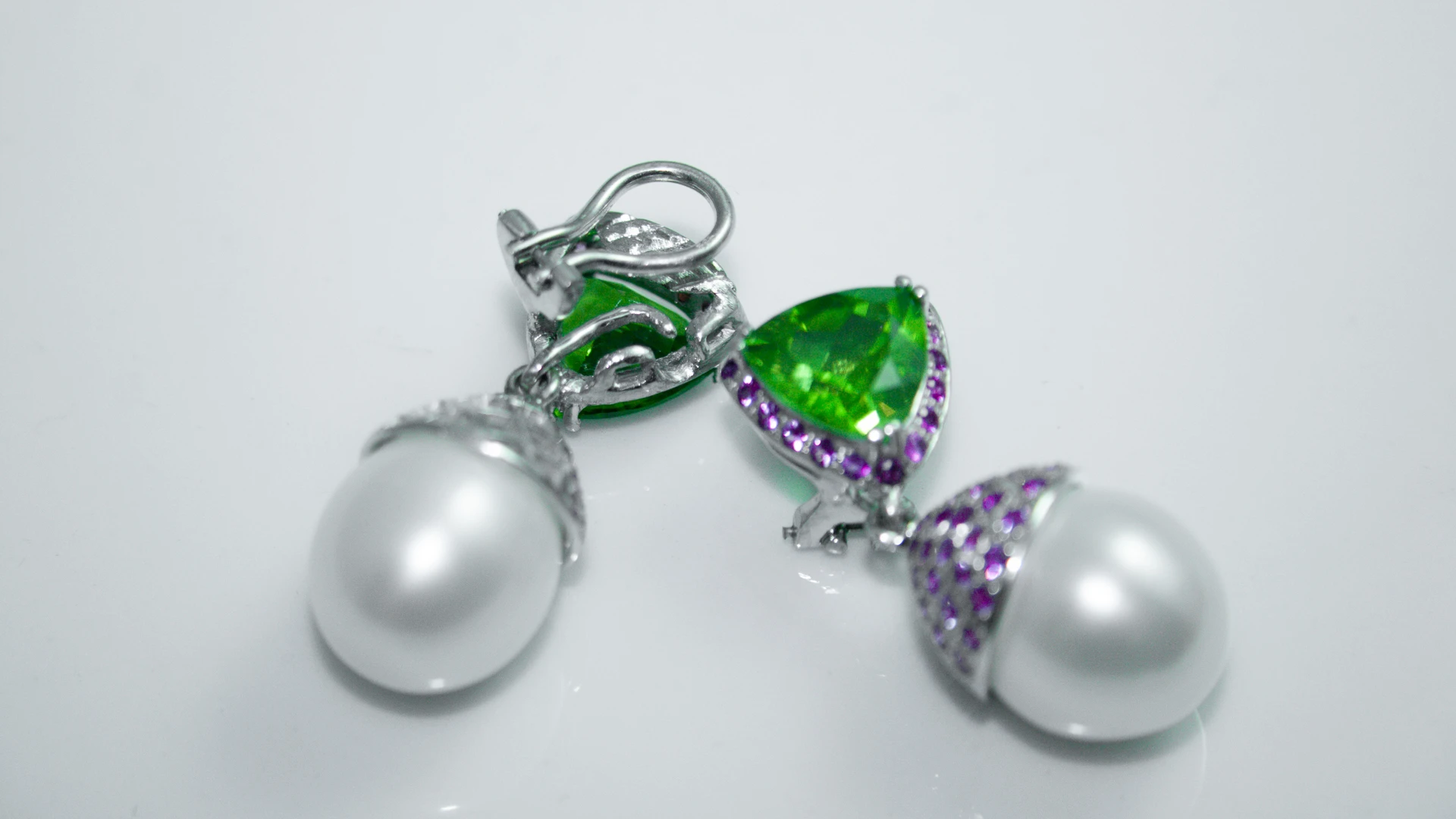 Ohrclips mit Perlen – Nathalie Prem