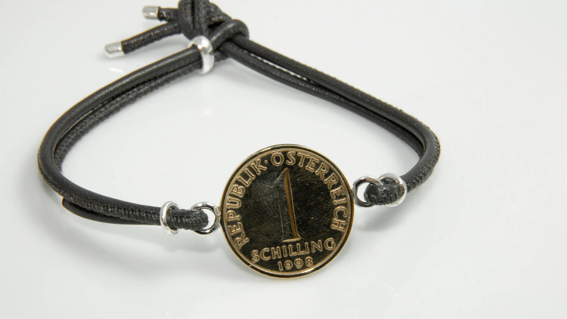 Signature Series Schilling Coolection Münzschmuck 25 – Nathalie Prem