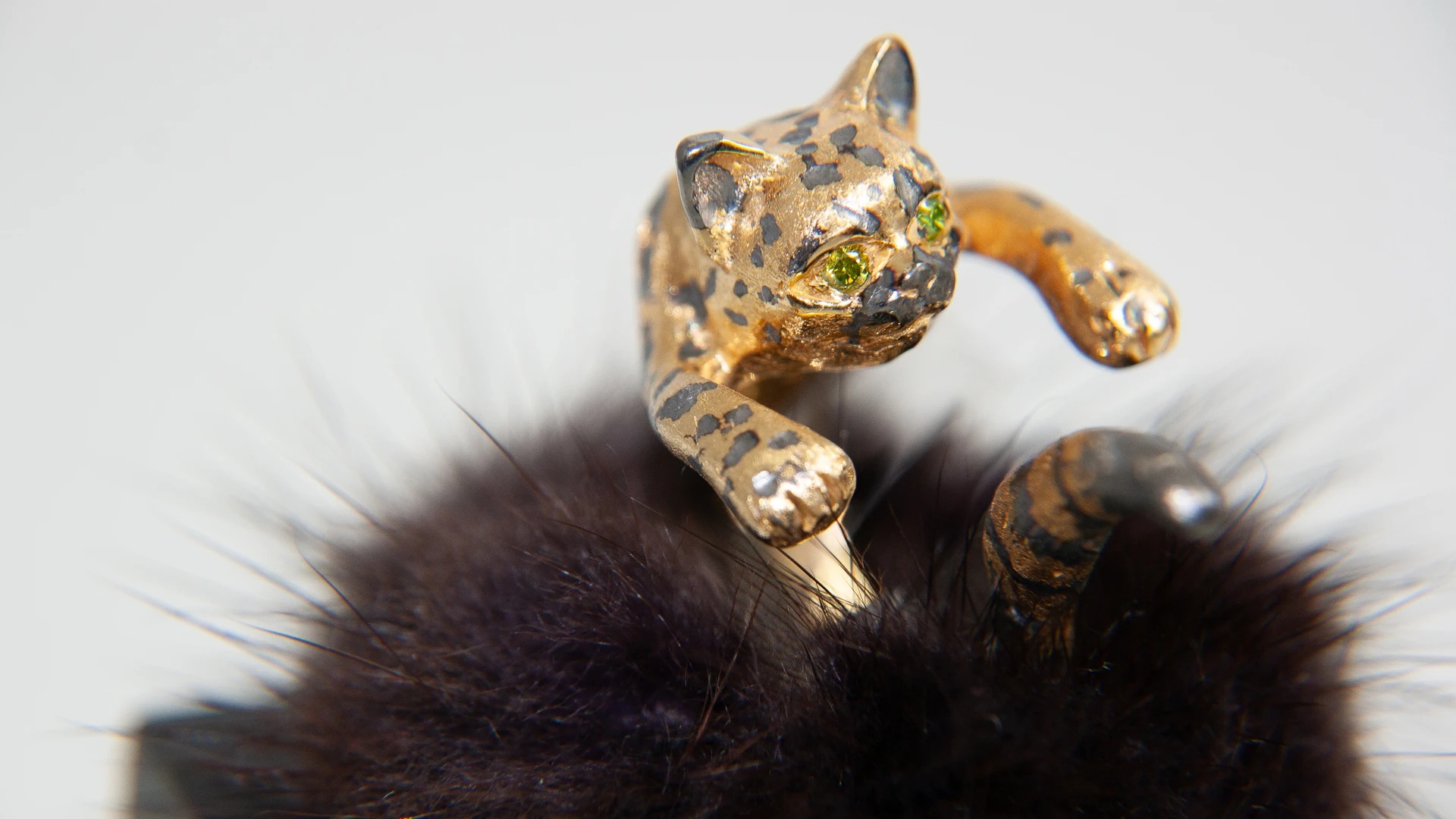 Cat Signature Piece – Nathalie Prem