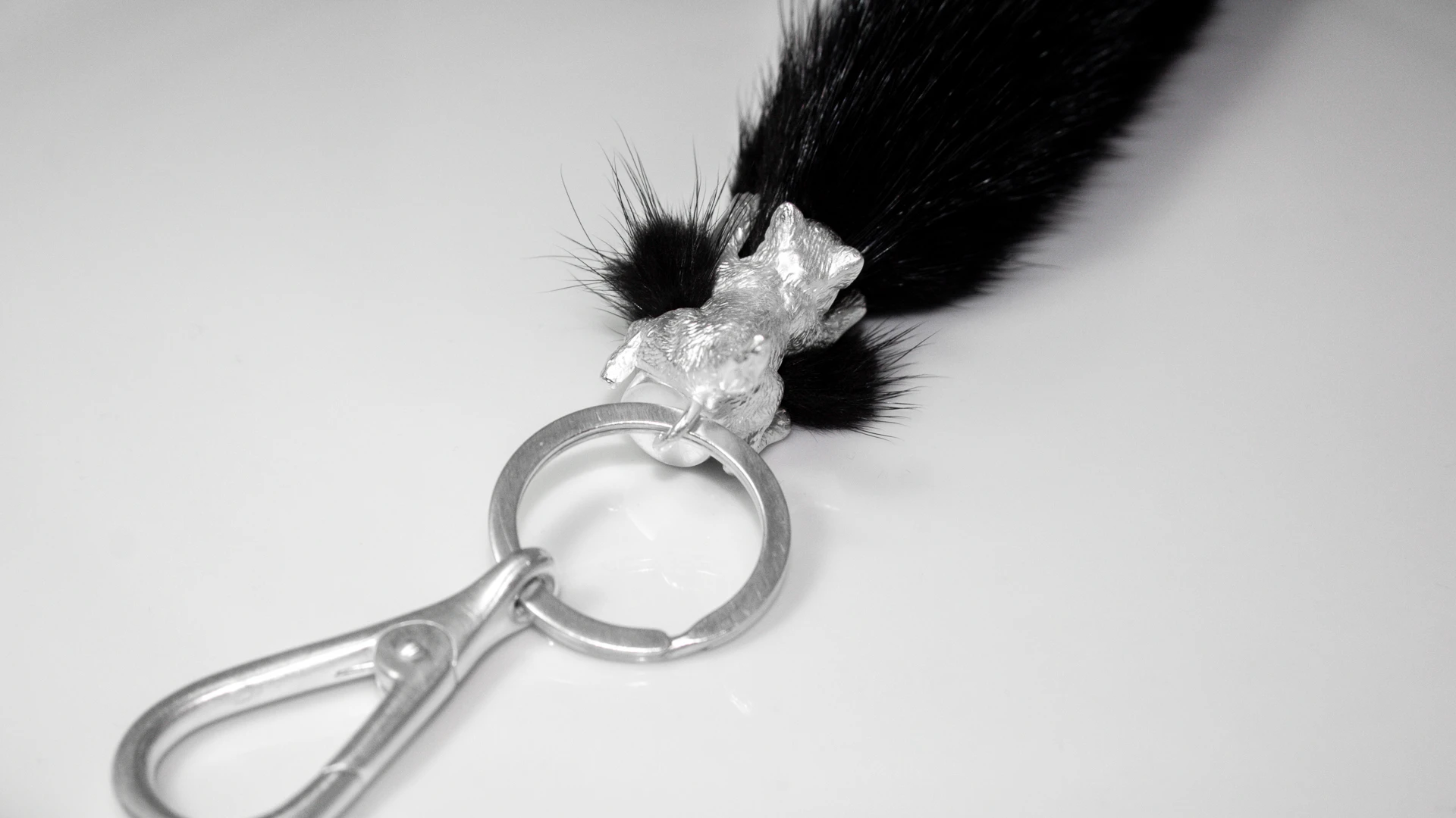 Cat Signature Piece – Nathalie Prem